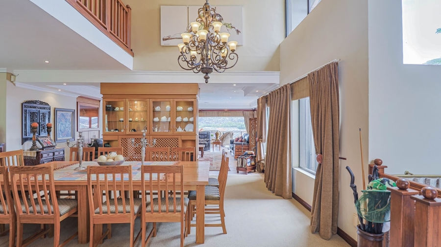 5 Bedroom Property for Sale in Birdwood Estate North West